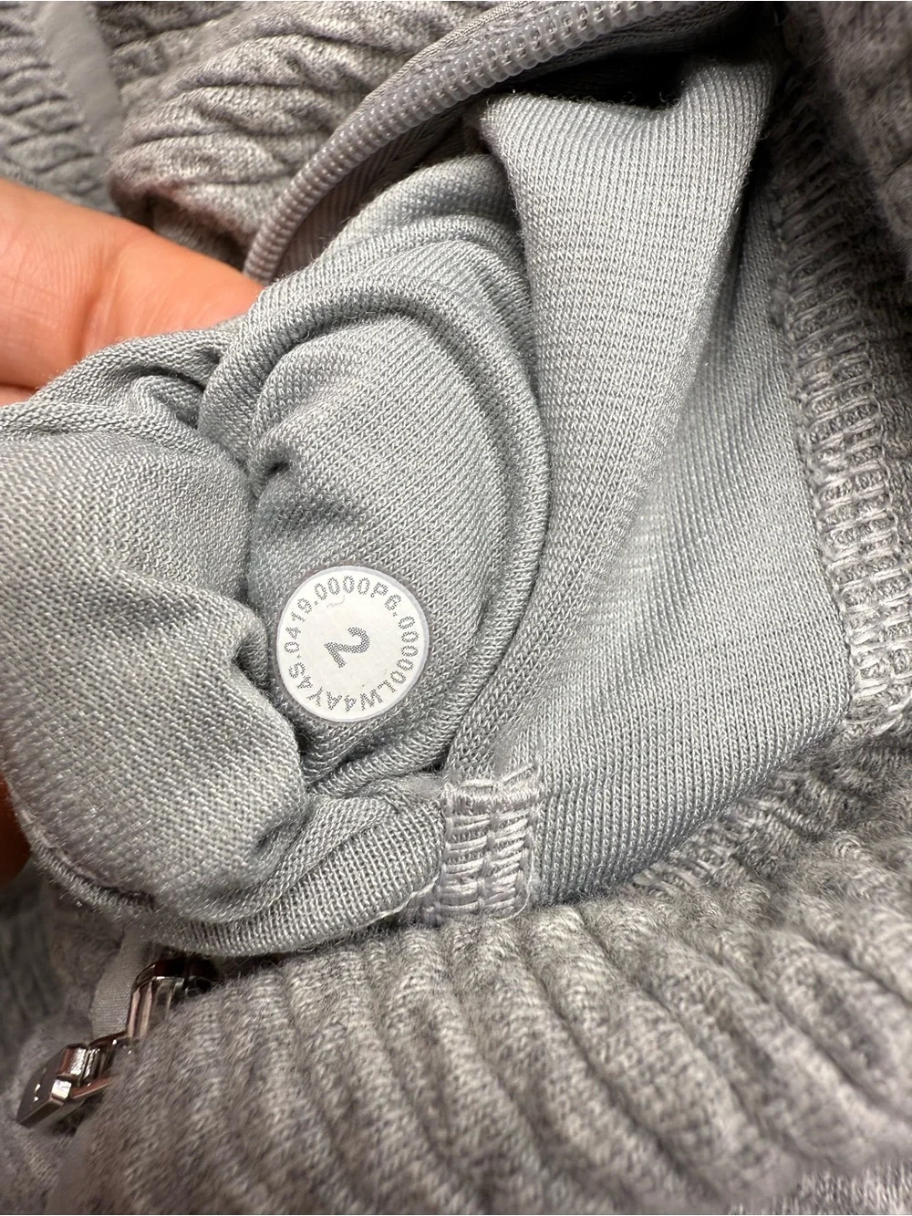 Lululemon Women Size 2 On Repeat Bomber textured full zip jacket